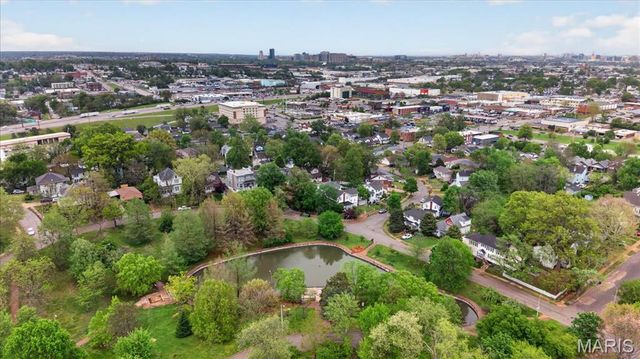 2339 Sulphur Avenue, St Louis, MO 63139