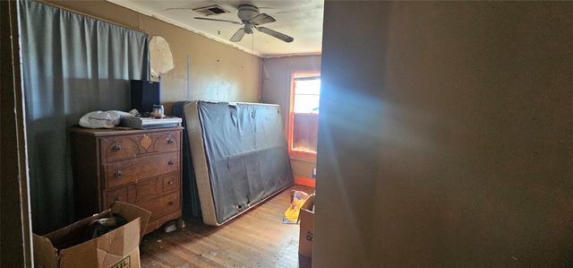 1011 Eastside Street, Bossier City, LA 71111