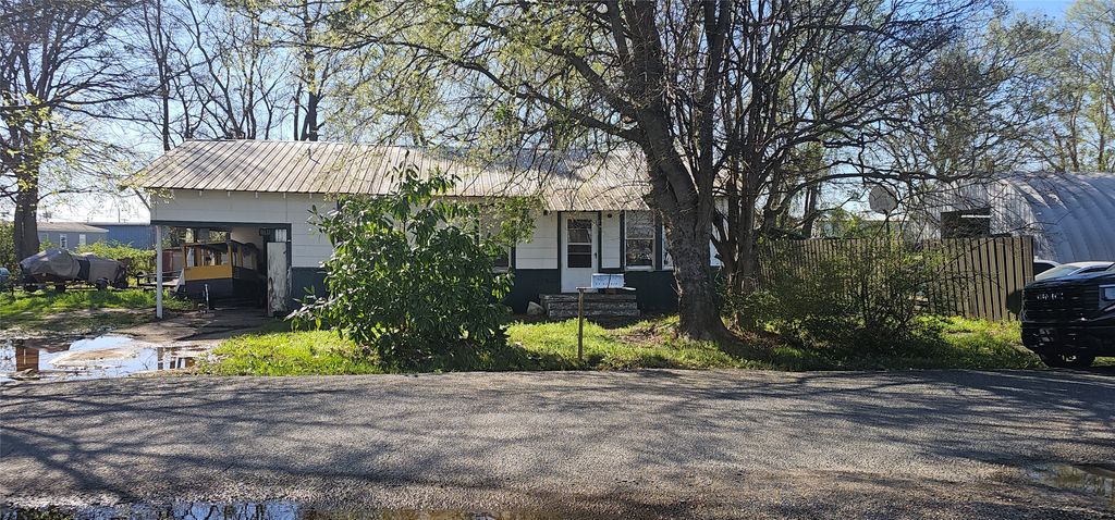 1011 Eastside Street, Bossier City, LA 71111