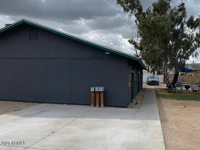 2903 E WIER Avenue, Phoenix, AZ 85040