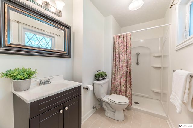 12957 Miami Circle, Omaha, NE 68164