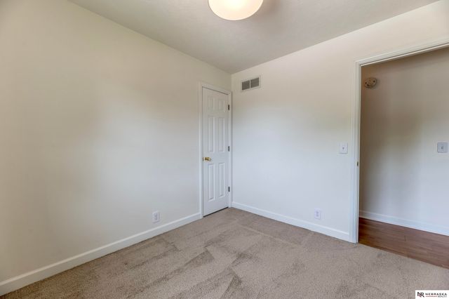12957 Miami Circle, Omaha, NE 68164