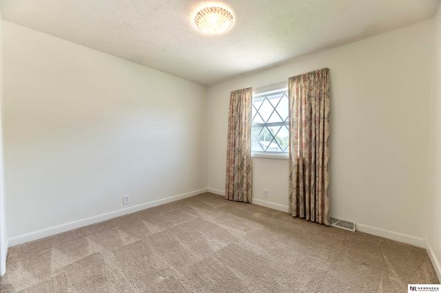 12957 Miami Circle, Omaha, NE 68164