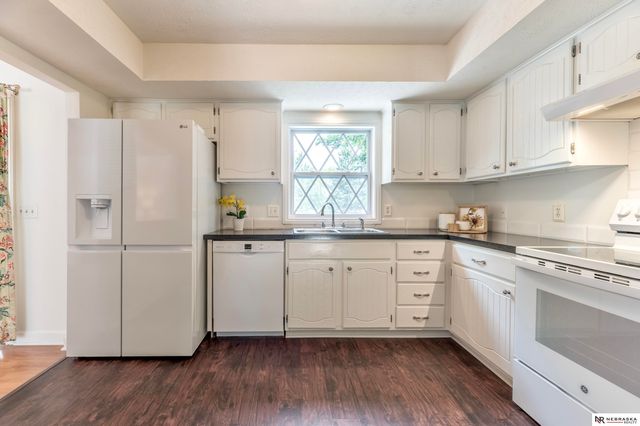12957 Miami Circle, Omaha, NE 68164