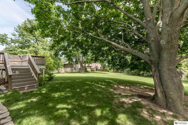 12957 Miami Circle, Omaha, NE 68164