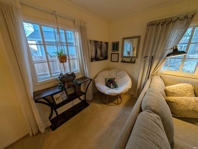 1611 Burnett Lane, Vincennes, IN 47591