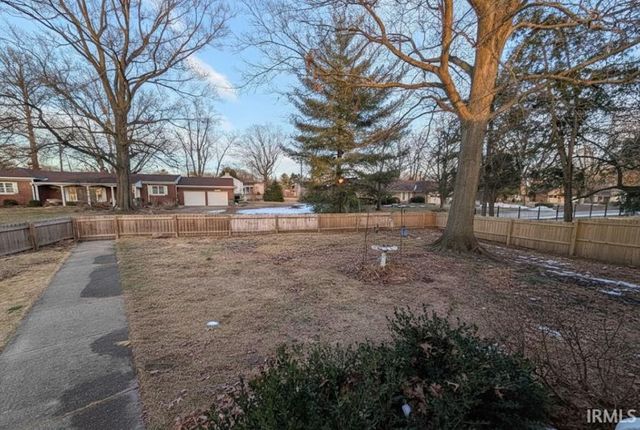 1611 Burnett Lane, Vincennes, IN 47591