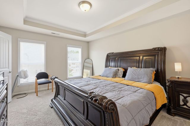 2104 Peakside Drive, Apex, NC 27523