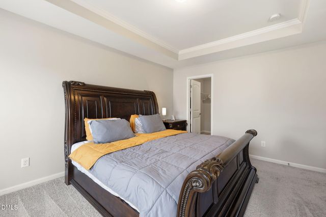 2104 Peakside Drive, Apex, NC 27523