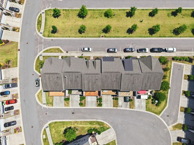 2104 Peakside Drive, Apex, NC 27523