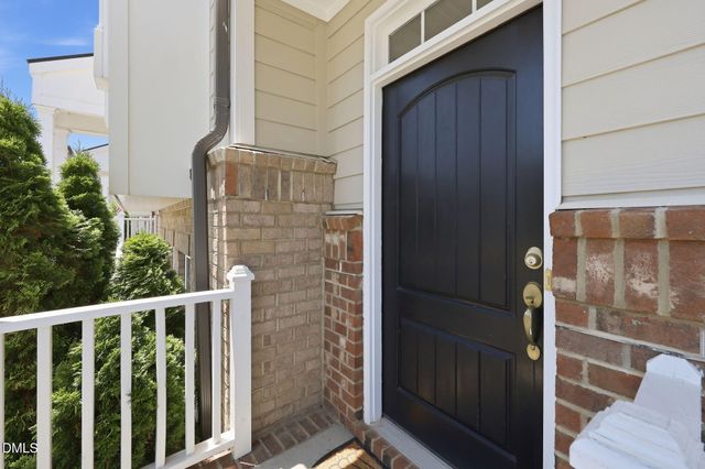 2104 Peakside Drive, Apex, NC 27523