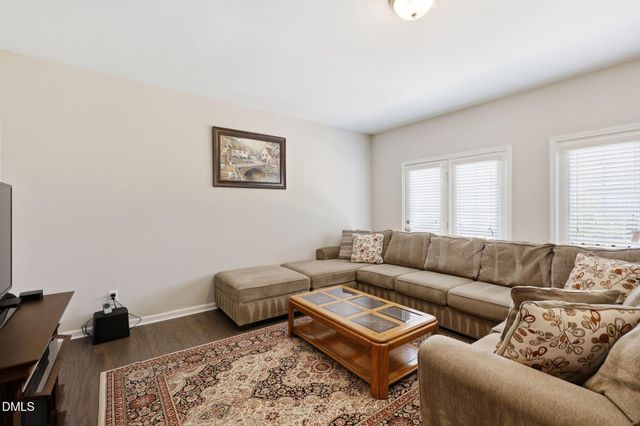2104 Peakside Drive, Apex, NC 27523