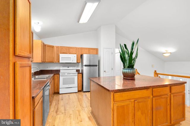 53 BLOOMINGTON LN, Stafford, VA 22554