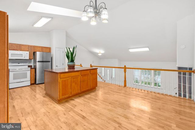 53 BLOOMINGTON LN, Stafford, VA 22554