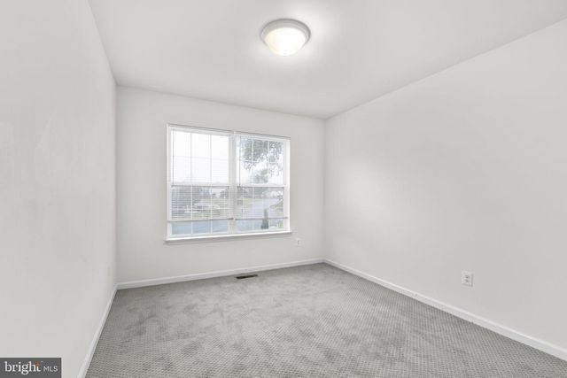 53 BLOOMINGTON LN, Stafford, VA 22554