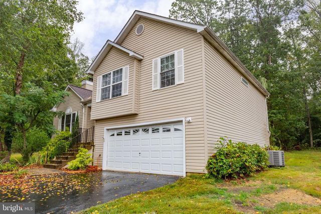 53 BLOOMINGTON LN, Stafford, VA 22554