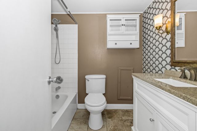 23 Cambridge Drive, Spring Valley, IL 61362