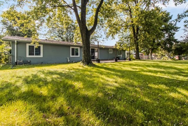 23 Cambridge Drive, Spring Valley, IL 61362