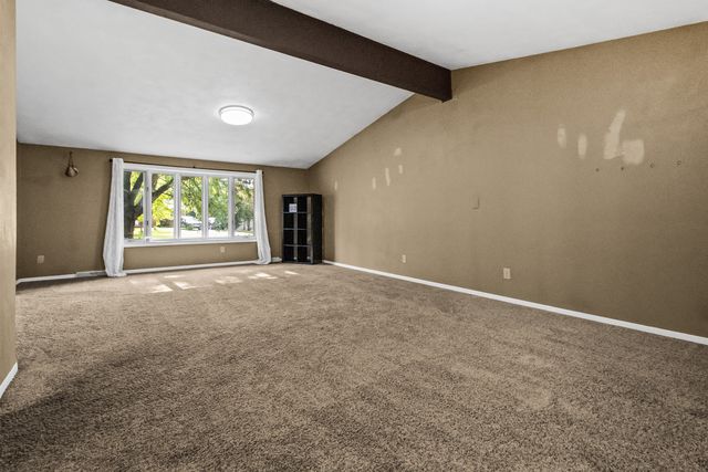 23 Cambridge Drive, Spring Valley, IL 61362