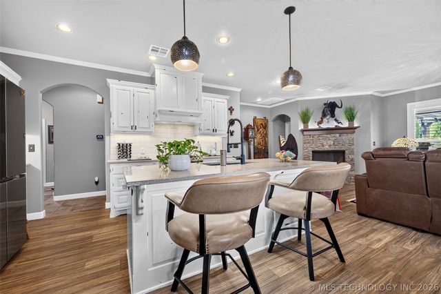 8108 N 77th Avenue, Owasso, OK 74055