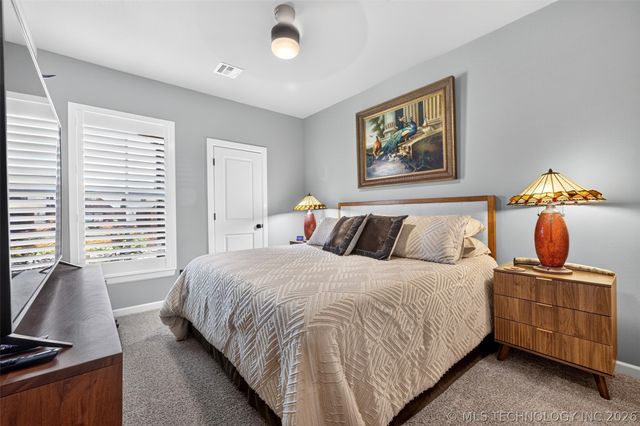 8108 N 77th Avenue, Owasso, OK 74055
