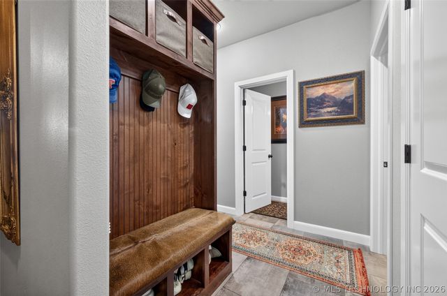 8108 N 77th Avenue, Owasso, OK 74055