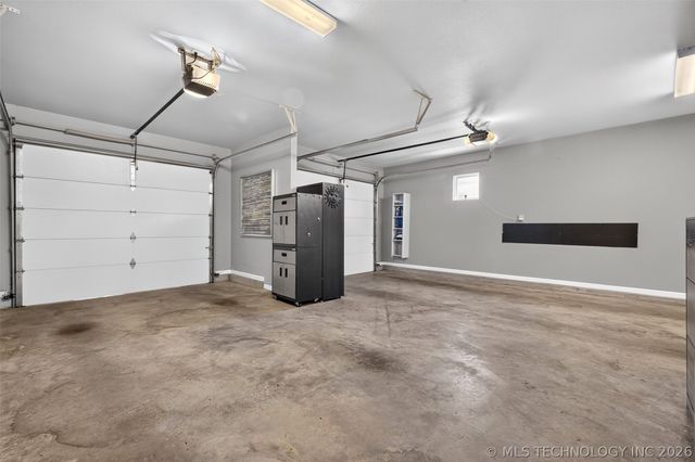 8108 N 77th Avenue, Owasso, OK 74055