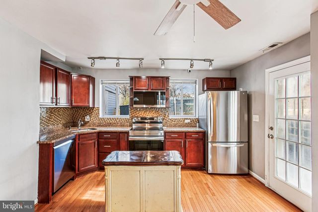 836 DIVISION AVE NE, Washington, DC 20019