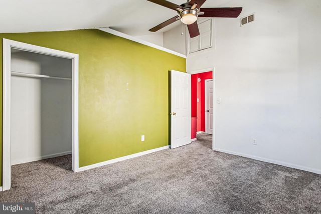 836 DIVISION AVE NE, Washington, DC 20019