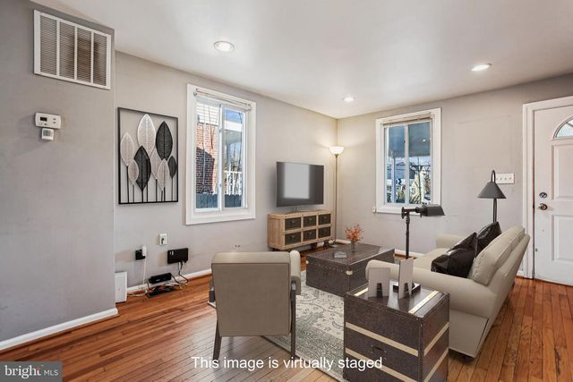 836 DIVISION AVE NE, Washington, DC 20019