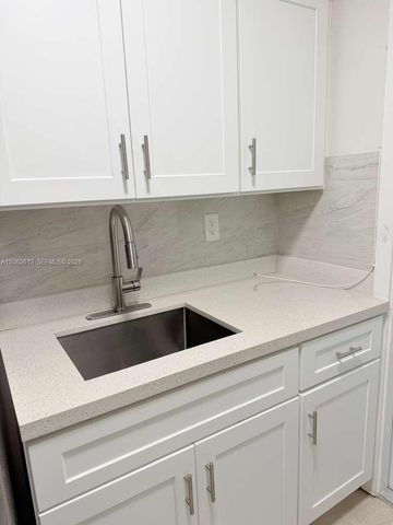 310 NE 78th St 3, Miami, FL 33138