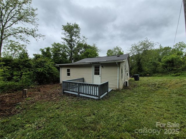68 Covered Bridge Lane, Asheville, NC 28804