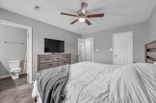 124 Bob White Trl, Oak Grove, KY 42262