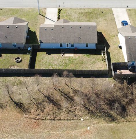 124 Bob White Trl, Oak Grove, KY 42262