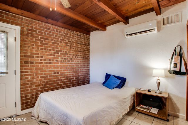 1330 E Broadway Boulevard, Tucson, AZ 85719