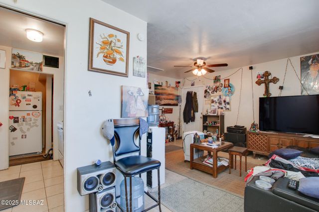 1330 E Broadway Boulevard, Tucson, AZ 85719