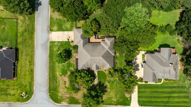 164 Glenwood Way, Smiths Station, AL 36877