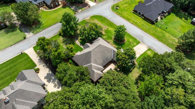 164 Glenwood Way, Smiths Station, AL 36877