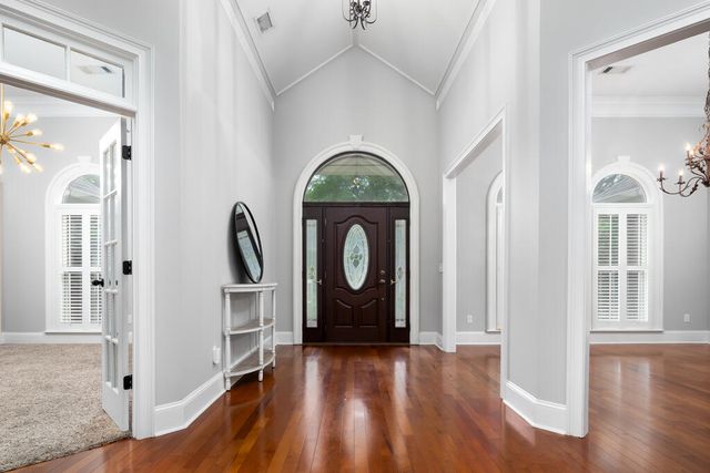 164 Glenwood Way, Smiths Station, AL 36877