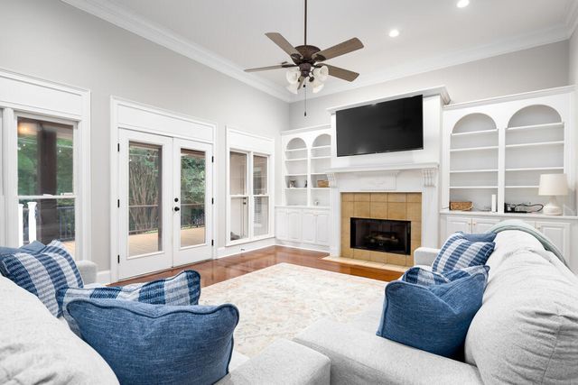 164 Glenwood Way, Smiths Station, AL 36877