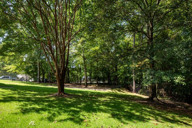 164 Glenwood Way, Smiths Station, AL 36877