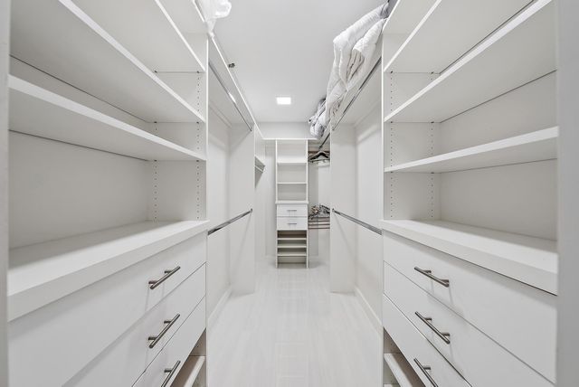 5070 N Ocean Dr 5b, Singer Island, FL 33404