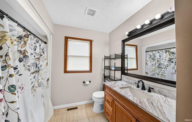 52103 Brendon Hills Drive, Granger, IN 46530