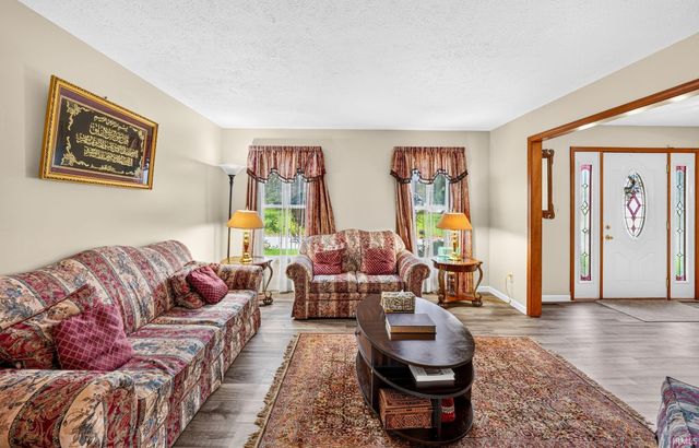 52103 Brendon Hills Drive, Granger, IN 46530