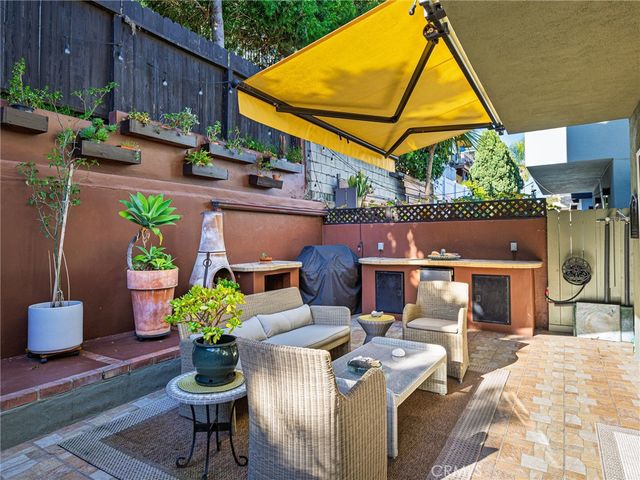 1725 Axenty Way, Redondo Beach, CA 90278