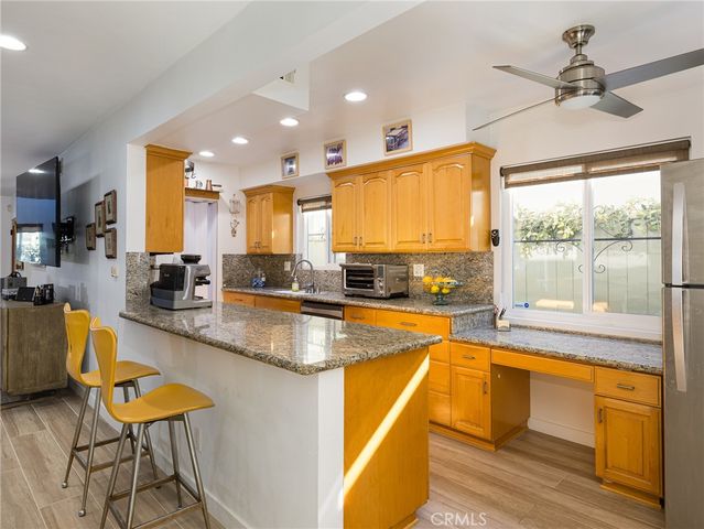 1725 Axenty Way, Redondo Beach, CA 90278