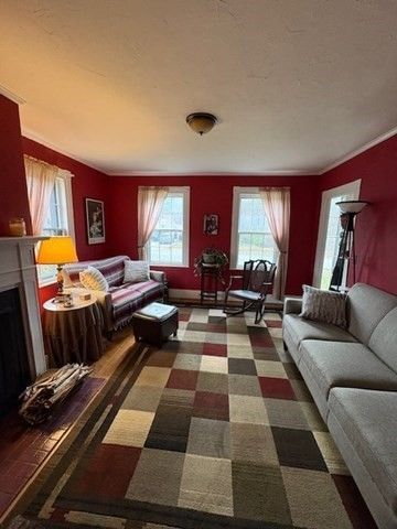 93 Aldrich Rd, Bridgewater, MA 02324