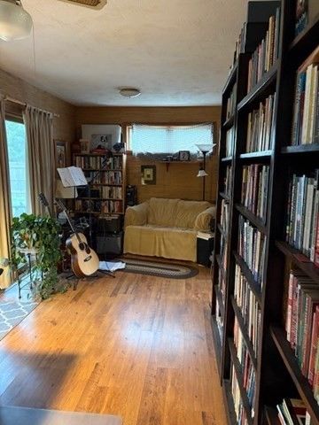 93 Aldrich Rd, Bridgewater, MA 02324