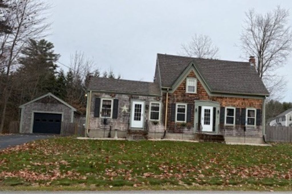 93 Aldrich Rd, Bridgewater, MA 02324