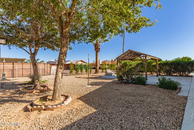 10452 W MEADE Drive, Sun City, AZ 85351